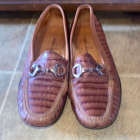 Martin Dingman Mens Brown Leather Alligator Grain Horse bit buckle Driver Loafer - Picture 9 of 10